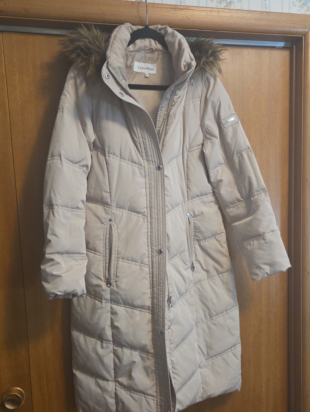 Calvin Klein DOWN Light Beige Quilted Long Puffer Coat with Faux Fur Trim